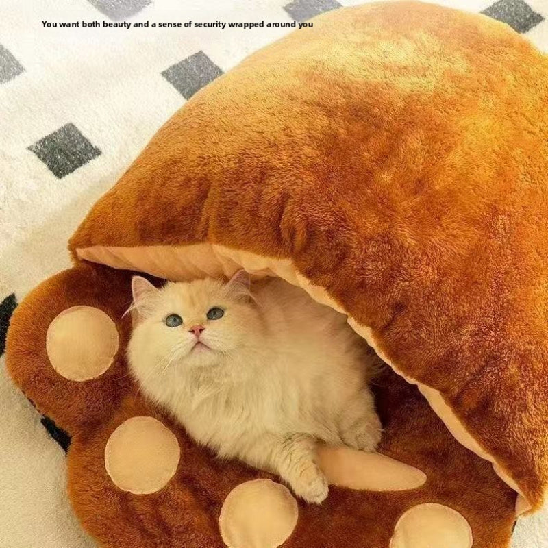 A Thickened Winter Dog Bed Designed in The Shape of a Bear Paw, Semi-Enclosed for Warmth, Suitable for All Seasons, with a Removable Sleeping for Both Cats And Dogs, Applicable for Various Pet Supplies And Furniture